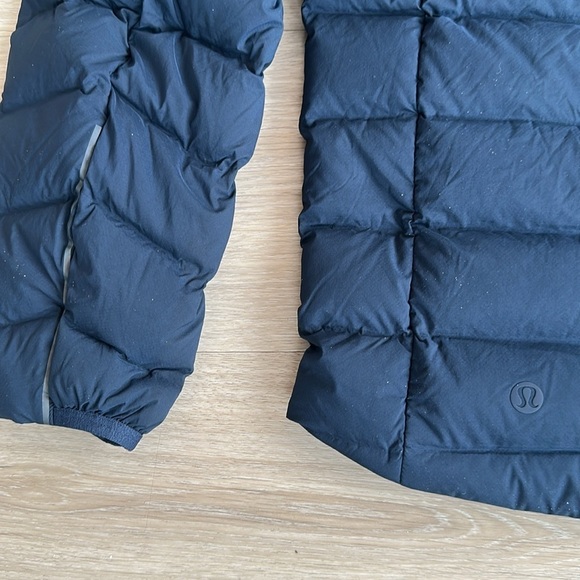Lululemon Navigation 700-Down-Fill Hoodie - Picture 6 of 10